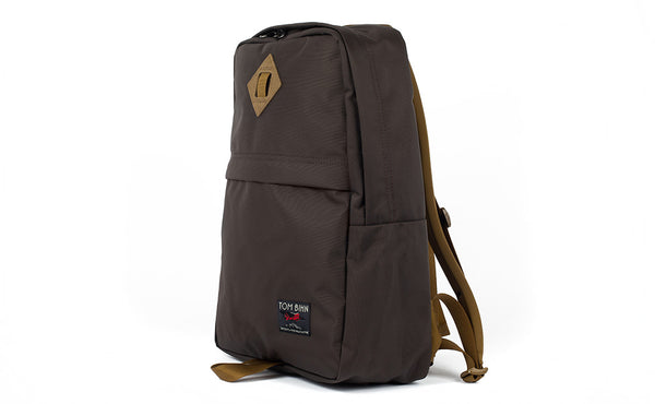 3/4 shot of the Guide's edition Paragon in Ursa